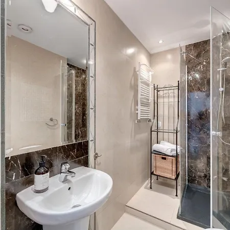 W Rezydencji Nad Stawem - Traugutta 111 Apartament Gdańsk
