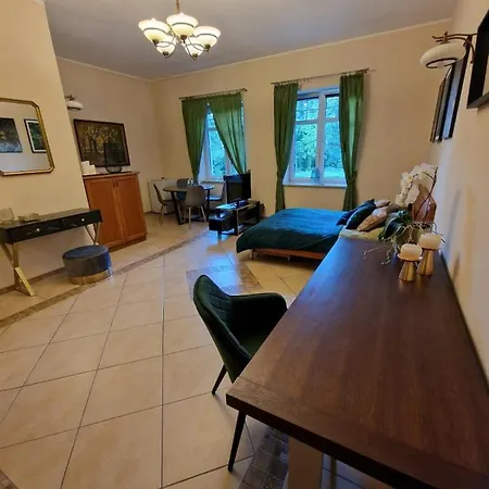 W Rezydencji Nad Stawem - Traugutta 111 Apartament *