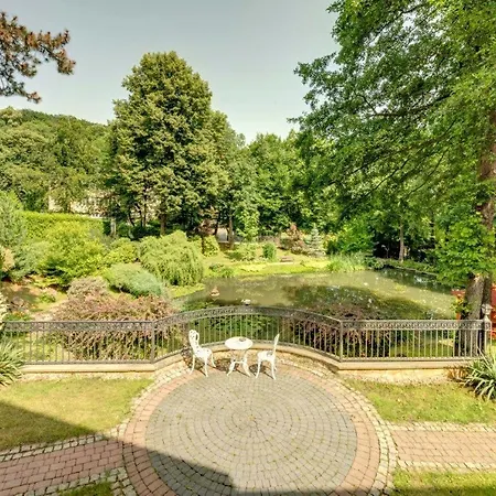Apartament W Rezydencji Nad Stawem - Traugutta 111